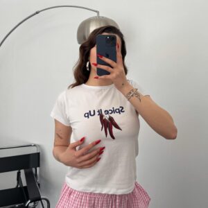 Kırmızı Biber Baskılı Basic Beyaz Crop Tişört