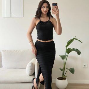 Halter Yaka Etekli Takım