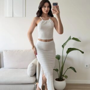 Halter Yaka Etekli Takım